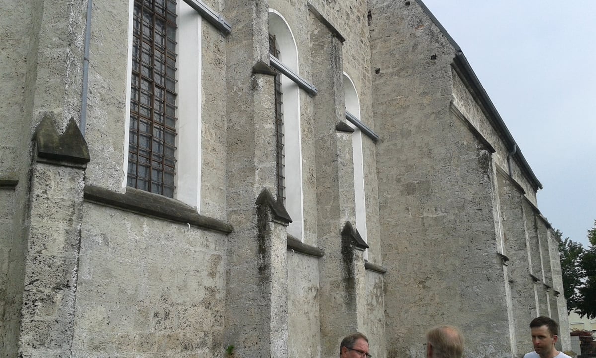 stabilisierung-fundament-pfarrkirche-braunau_02