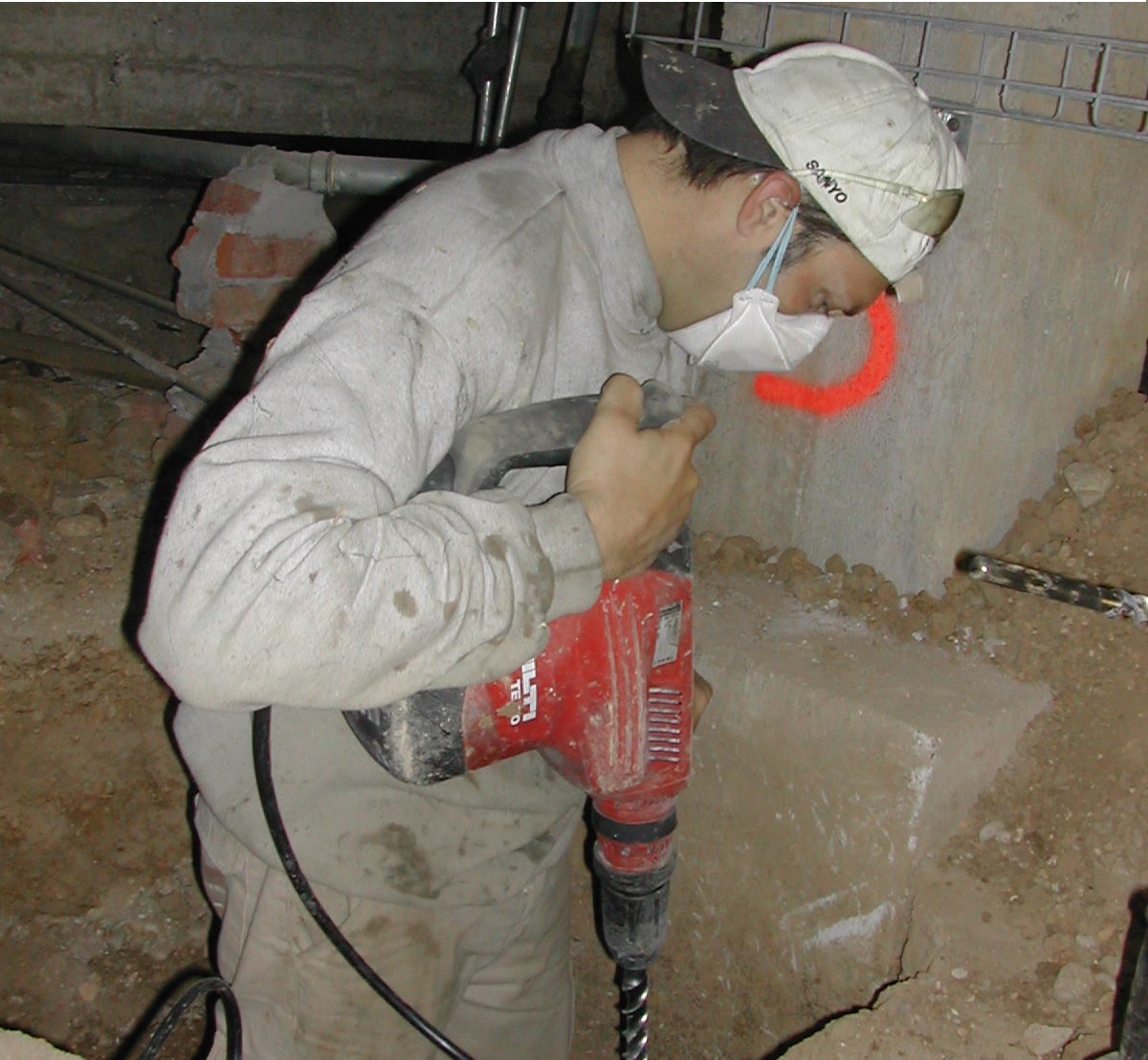 stabilisierung-fundament-produktionsgebaeude-lenzing_03