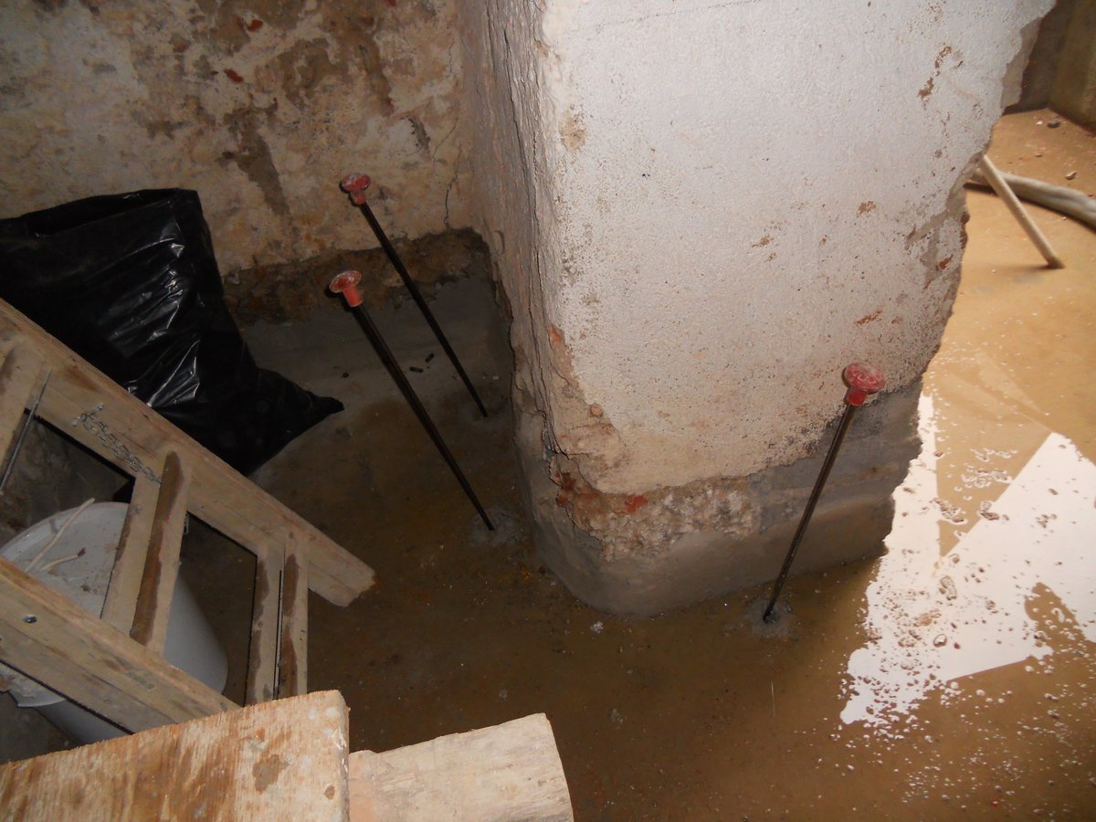 stabilisierung-streifenfundamente-pfarramt-altmuenster_06