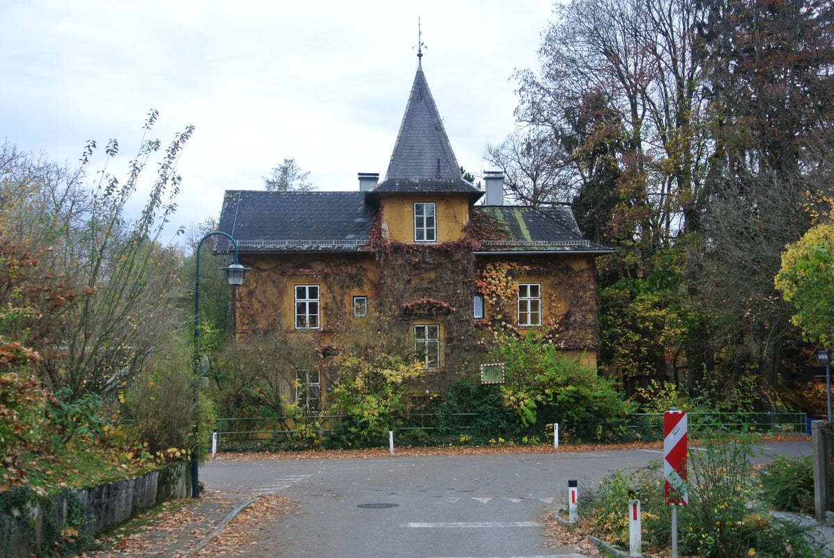 stabilisierung-streifenfundamente-villa-ried-innkreis_01