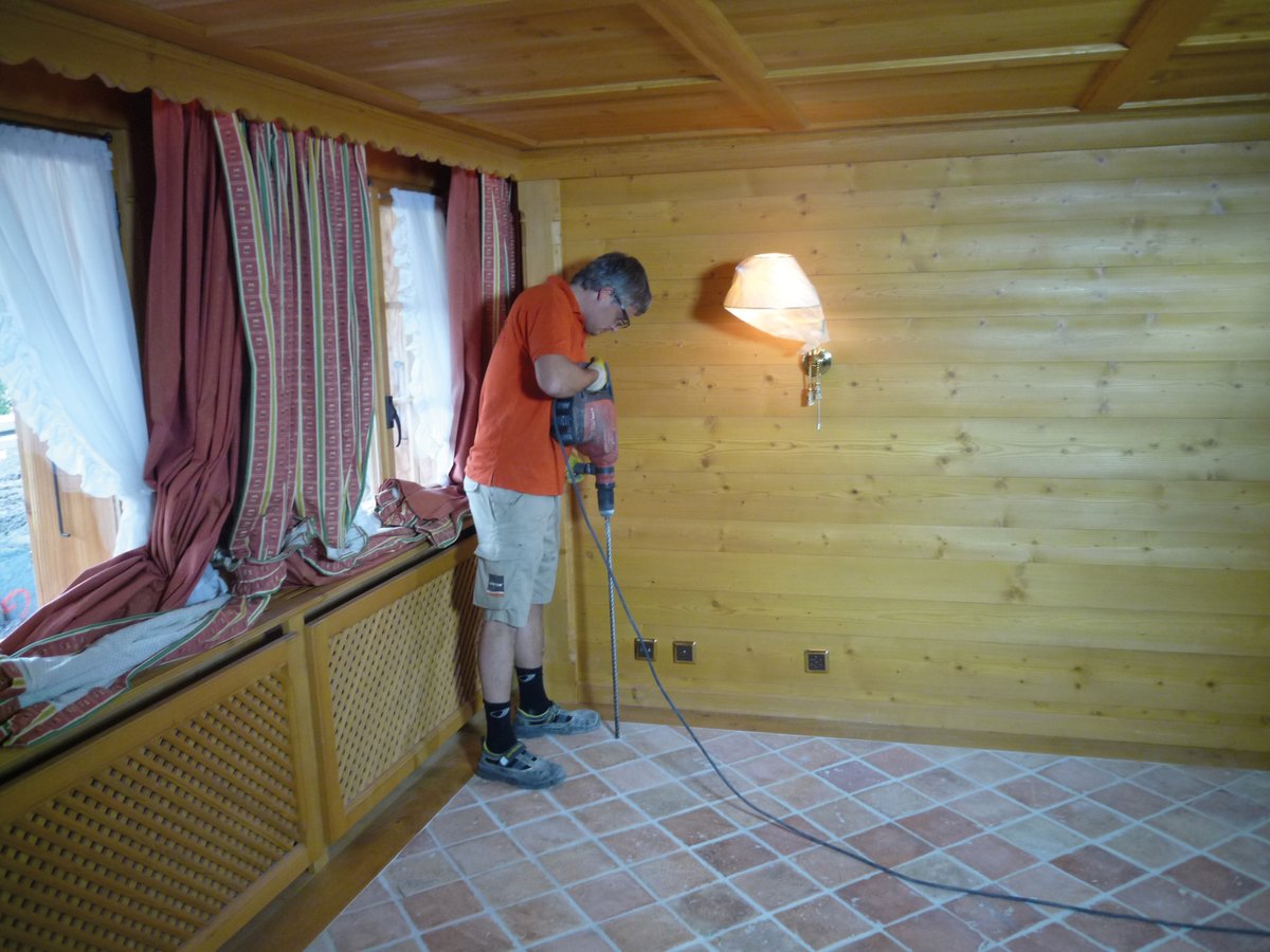 Stabilisierung und Anhebung von Chalet
