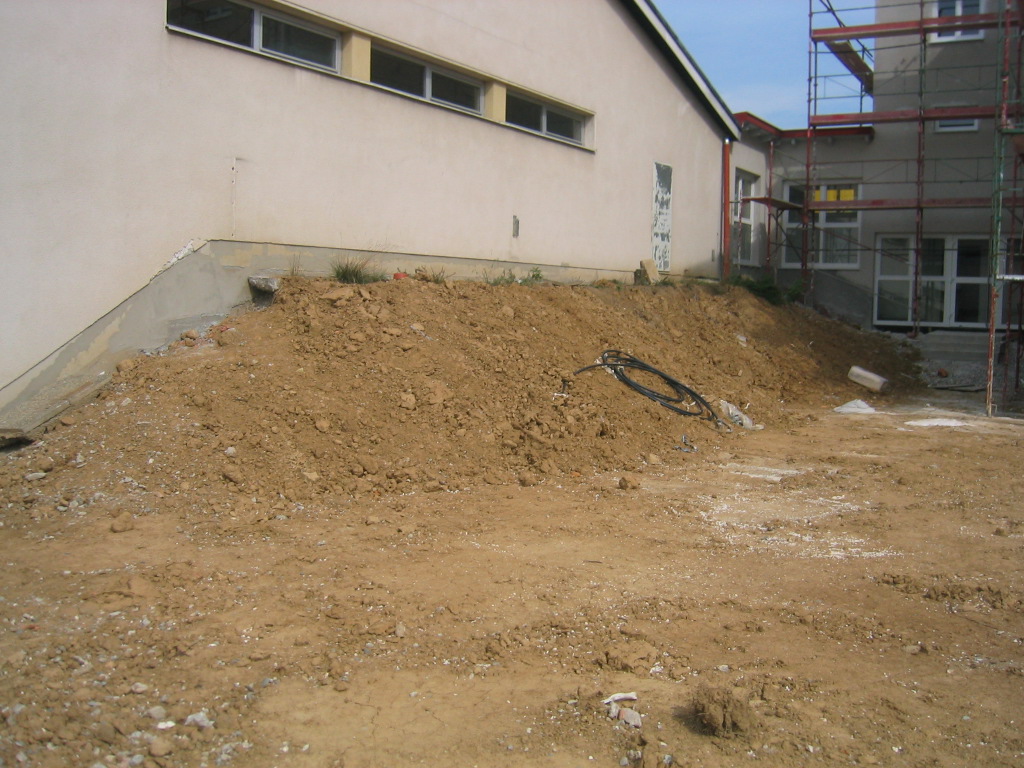stabilisierung-anhebung-untergrund-turnsaal-katsdorf_02