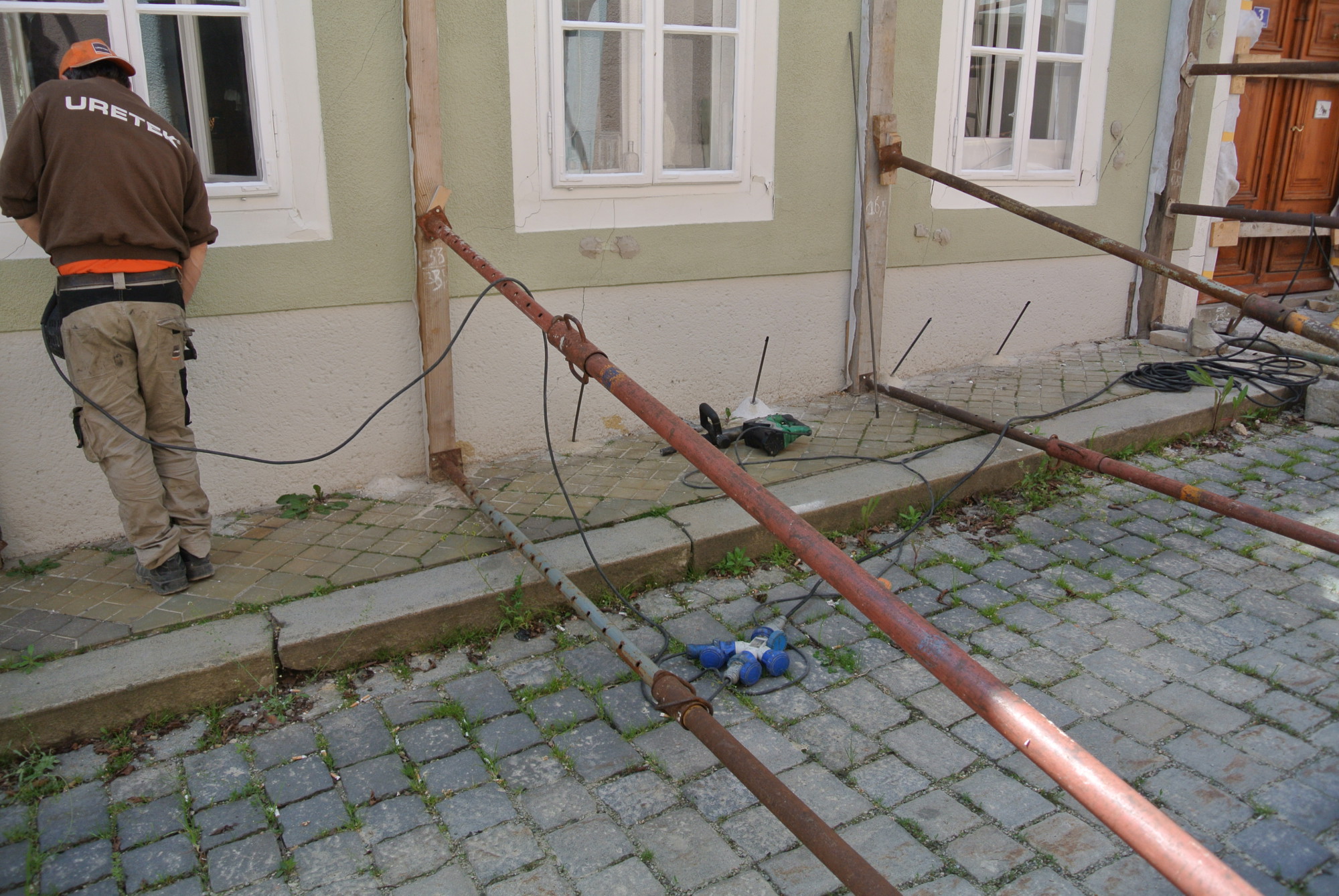 stabilisierung-fundament-historisches-zentrum-retz_04