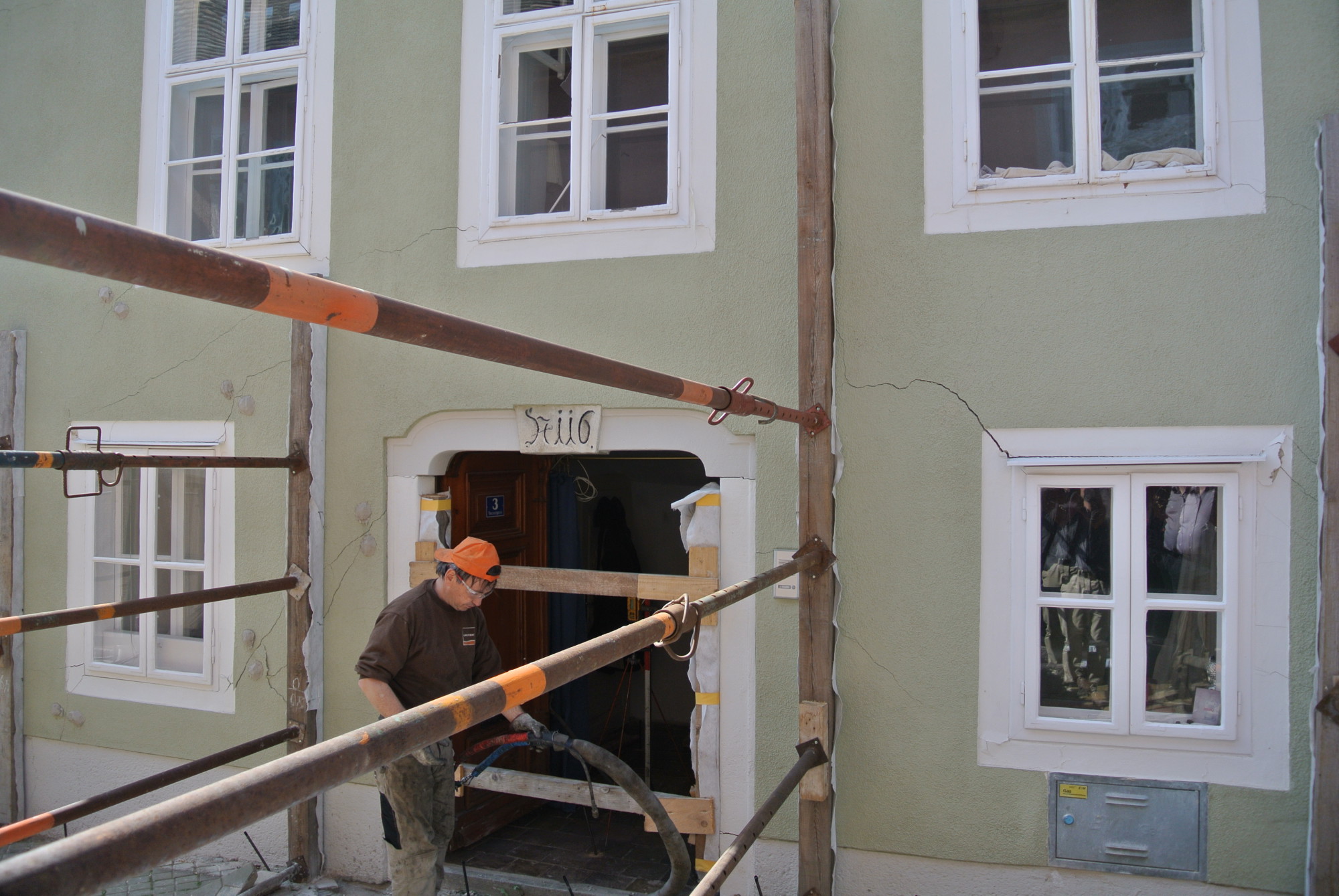 stabilisierung-fundament-historisches-zentrum-retz_09