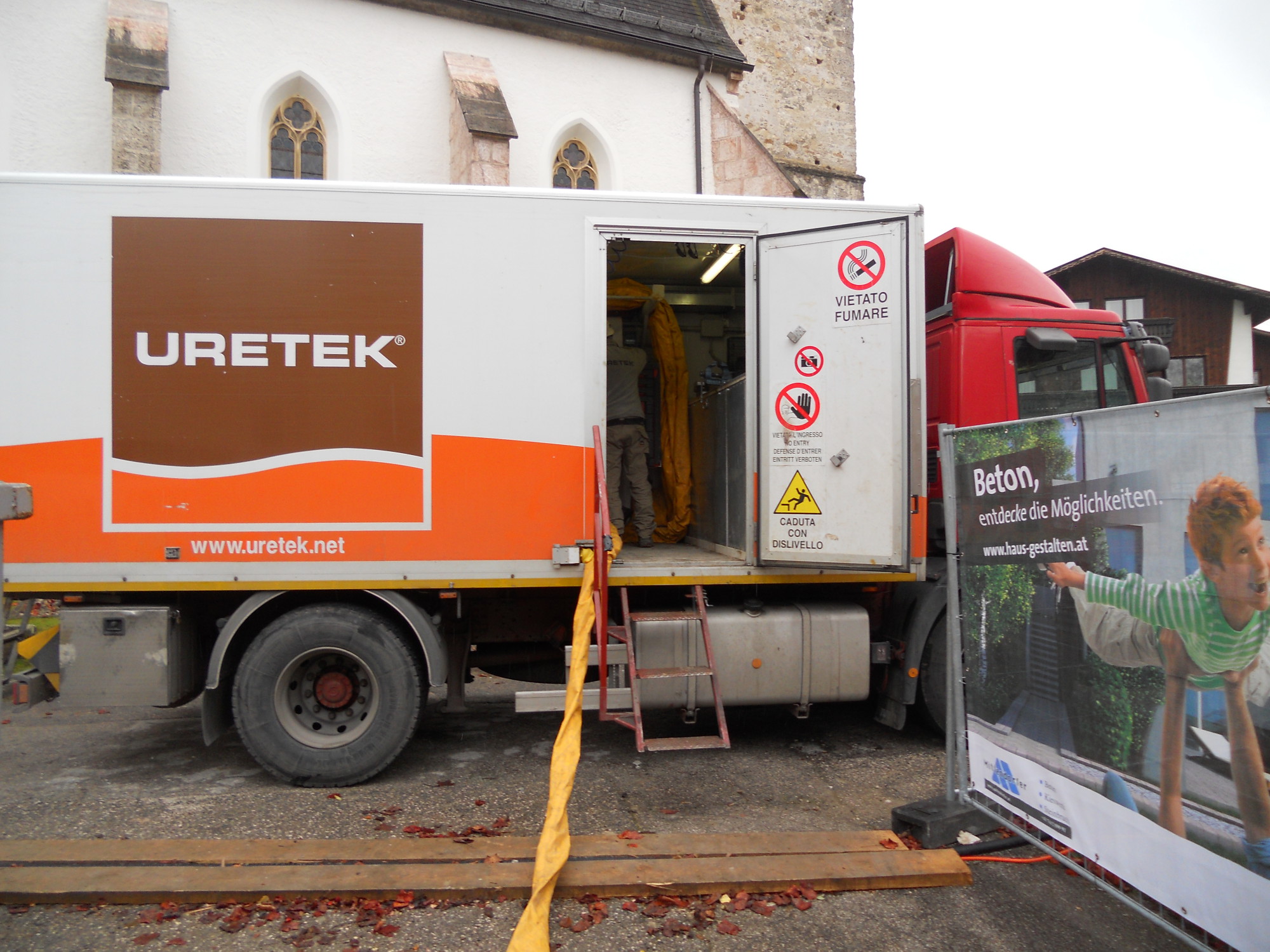 stabilisierung-streifenfundamente-pfarramt-altmuenster_04