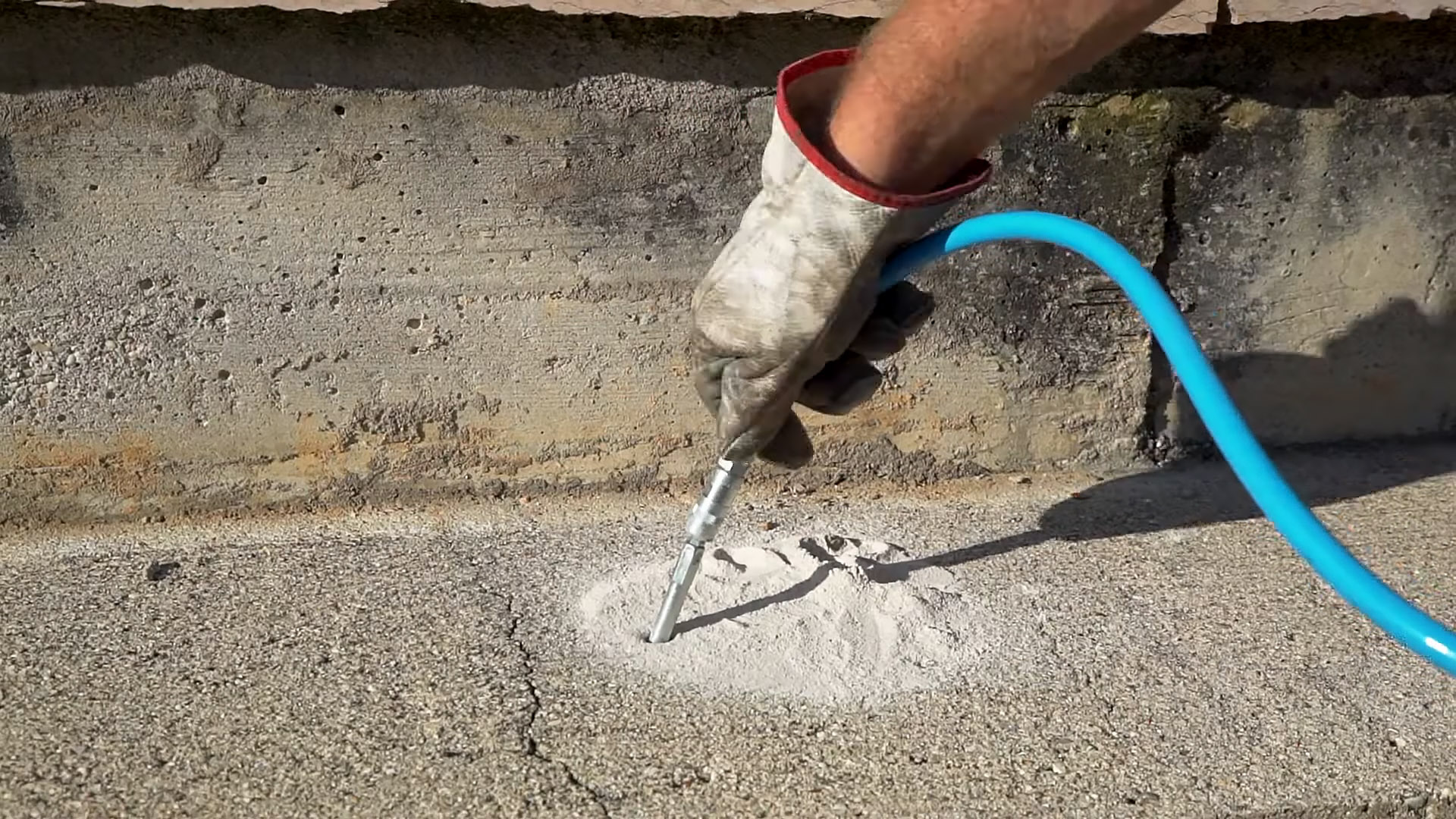 Injektionen mit URETEK Kunsharz